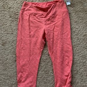 Dressbarn  cropped Sunday leggings  NWT
